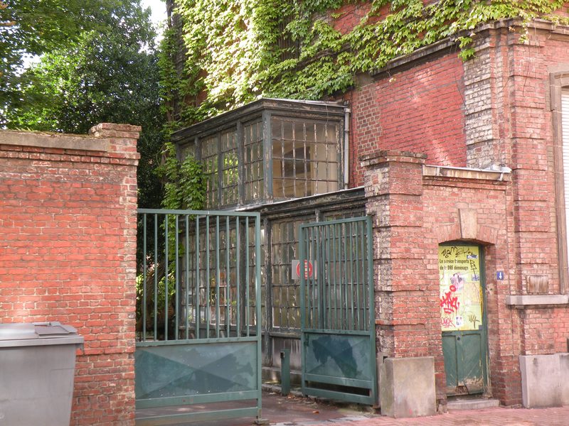  Véranda ancienne, 4 rue de Bruxelles